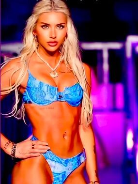 NEW SBOVIA Arctic Paradise Regal Canvas Art Bikini Set | NWT